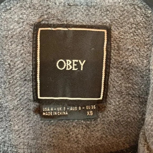 Obey Women's Double Breasted Buttons Gray/Black Peacoat Jacket Size XS 8439‎ - Picture 3 of 9